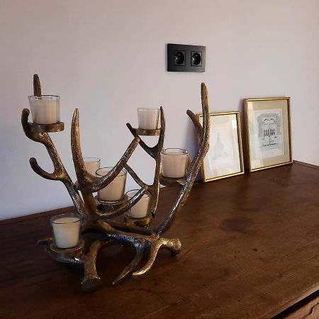 O Colombages Apartman Les Biolles Kültér fotó