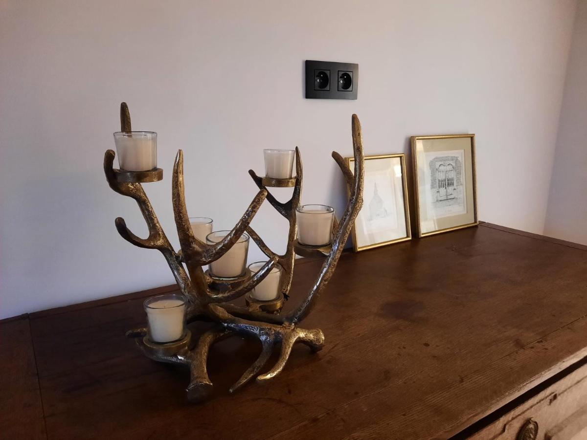 O Colombages Apartman Les Biolles Kültér fotó